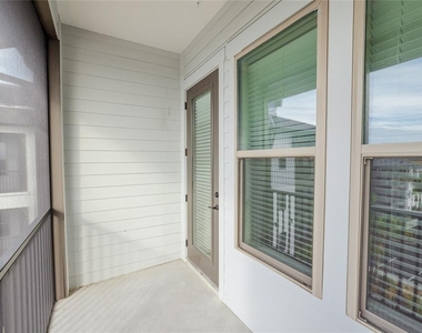 1420 Lakefront Drive - Photo Thumbnail 20