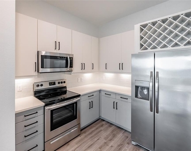 1420 Lakefront Drive - Photo Thumbnail 3