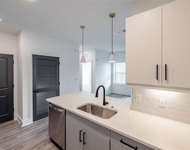 1420 Lakefront Drive - Photo Thumbnail 2