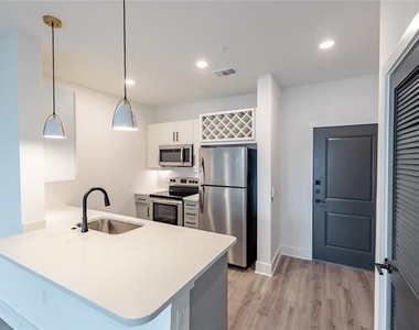 1420 Lakefront Drive - Photo Thumbnail 4