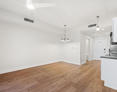 536 Bahia Beach Boulevard - Photo Thumbnail 4