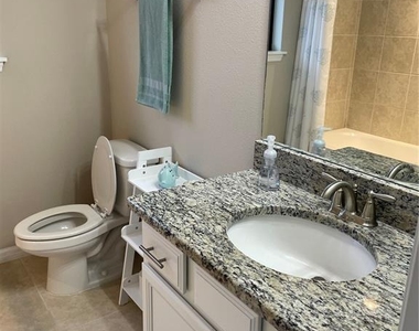 13725 Messina Loop - Photo Thumbnail 21