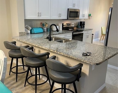 13725 Messina Loop - Photo Thumbnail 10