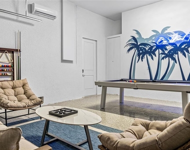 1412 Leland Way - Photo Thumbnail 33