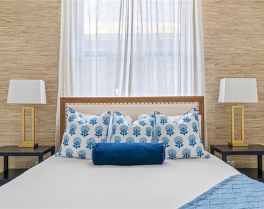 1412 Leland Way - Photo Thumbnail 14
