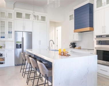 1412 Leland Way - Photo Thumbnail 1