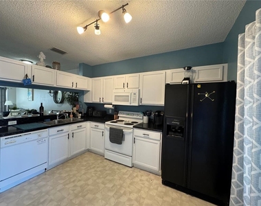 4540 Runabout Way - Photo Thumbnail 5