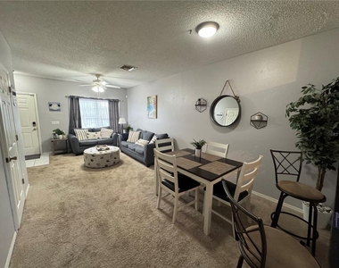 4540 Runabout Way - Photo Thumbnail 9