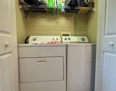 4540 Runabout Way - Photo Thumbnail 19