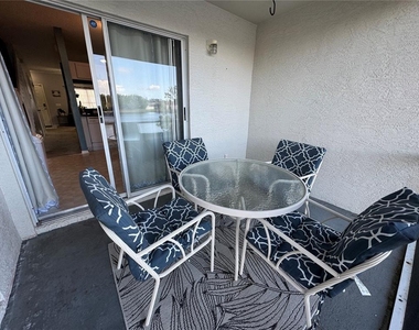 4540 Runabout Way - Photo Thumbnail 7