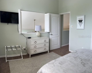 8784 Pebble Creek Lane - Photo Thumbnail 22