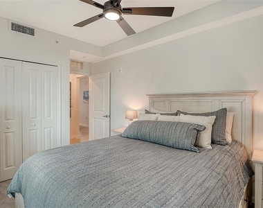 12140 Wellen Golf Street - Photo Thumbnail 31