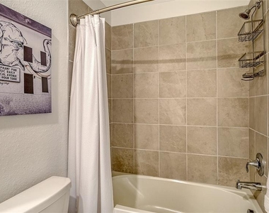 12140 Wellen Golf Street - Photo Thumbnail 33