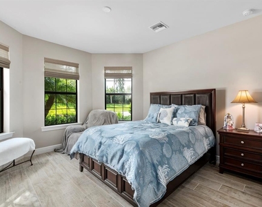 5610 Rain Lily Court - Photo Thumbnail 15