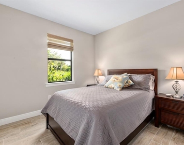 5610 Rain Lily Court - Photo Thumbnail 19