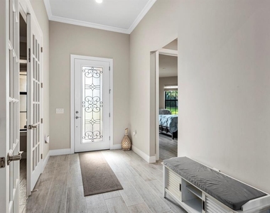 5610 Rain Lily Court - Photo Thumbnail 3