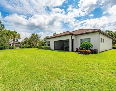 5610 Rain Lily Court - Photo Thumbnail 22