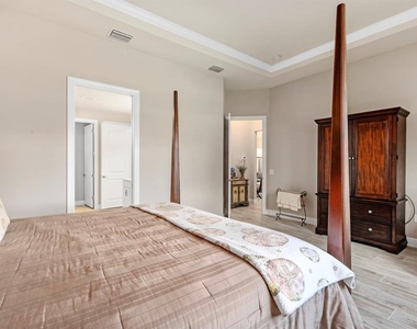 5610 Rain Lily Court - Photo Thumbnail 12