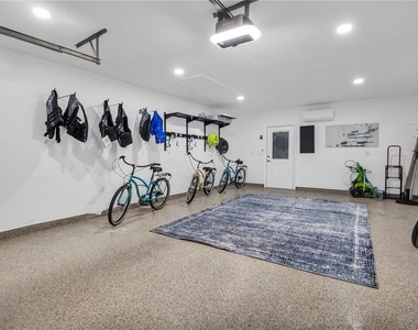 31 Lands End Lane - Photo Thumbnail 49