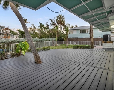 31 Lands End Lane - Photo Thumbnail 46