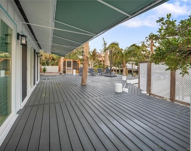31 Lands End Lane - Photo Thumbnail 45