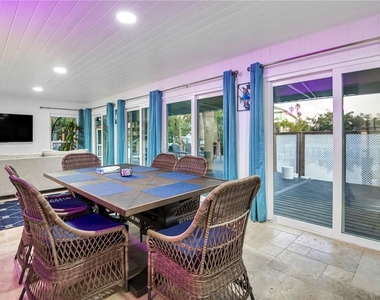 31 Lands End Lane - Photo Thumbnail 21