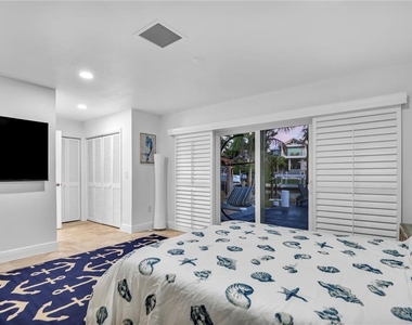 31 Lands End Lane - Photo Thumbnail 30
