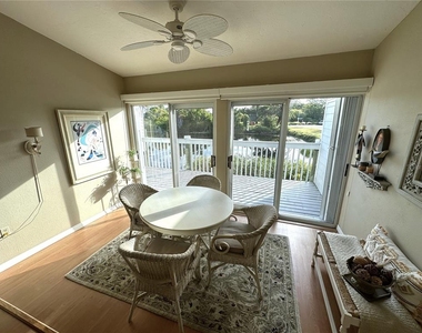 517 Woodstork Circle - Photo Thumbnail 8