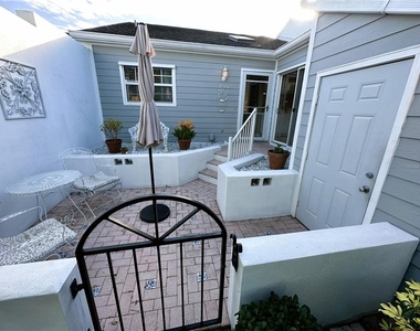 517 Woodstork Circle - Photo Thumbnail 1
