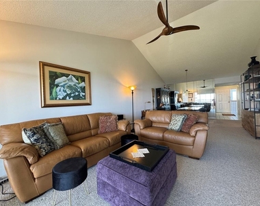 1155 Edgewater Circle - Photo Thumbnail 13