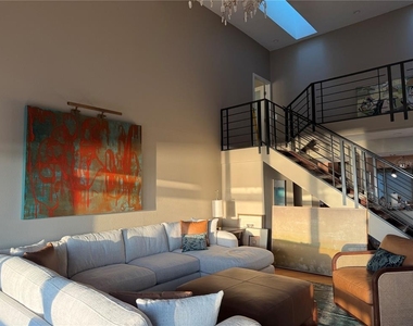1323 Landings Drive - Photo Thumbnail 16