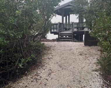 1323 Landings Drive - Photo Thumbnail 43
