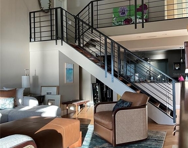 1323 Landings Drive - Photo Thumbnail 17