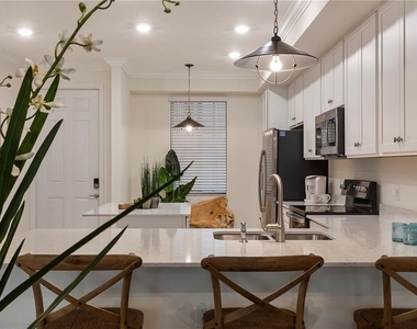 17510 Gawthrop Drive - Photo Thumbnail 4