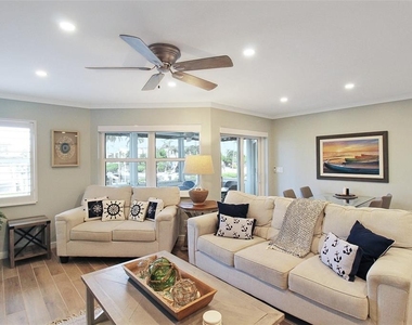 1335 Siesta Bayside Drive - Photo Thumbnail 15