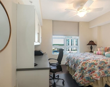1350 Main Street - Photo Thumbnail 18