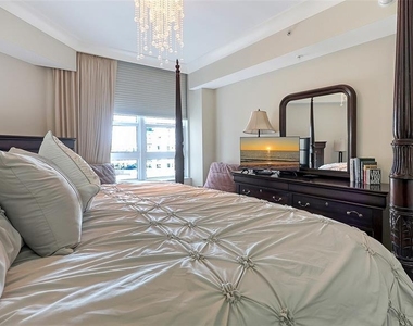 1350 Main Street - Photo Thumbnail 15