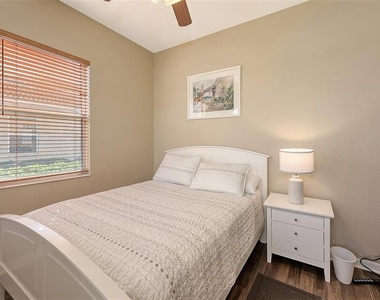 121 Savona Way - Photo Thumbnail 23