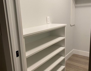 2933 Maiden Lane - Photo Thumbnail 21