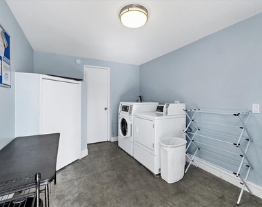 1901 Hyde Park Street - Photo Thumbnail 22