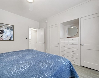 1901 Hyde Park Street - Photo Thumbnail 18