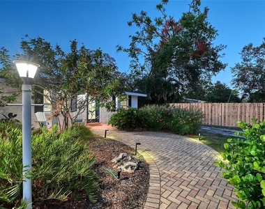 2365 Bay Street - Photo Thumbnail 67