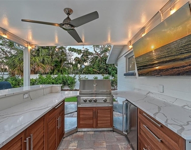 2365 Bay Street - Photo Thumbnail 62
