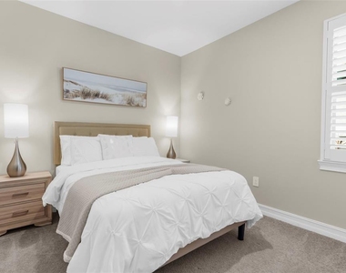 256 Teramo Way - Photo Thumbnail 19