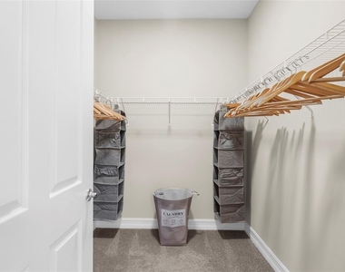 256 Teramo Way - Photo Thumbnail 18