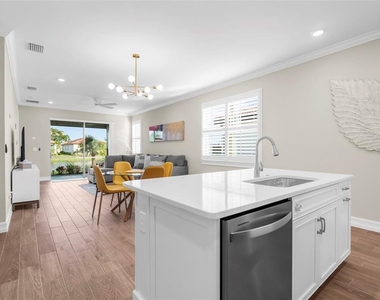 256 Teramo Way - Photo Thumbnail 12