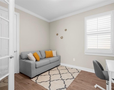 256 Teramo Way - Photo Thumbnail 21