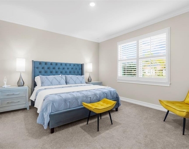 256 Teramo Way - Photo Thumbnail 14