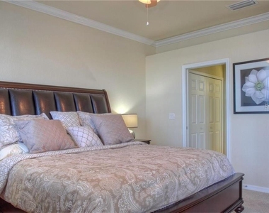 6627 Candlestick Drive - Photo Thumbnail 15
