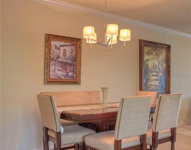 6627 Candlestick Drive - Photo Thumbnail 8